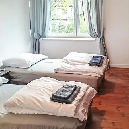 Amazing In Cybulin With Kitchen *